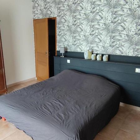 Le Clos Saint Vincent Manneville-es-Plains Bagian luar foto