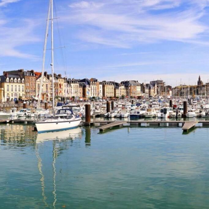 Le Clos Saint Vincent Manneville-es-Plains Bagian luar foto
