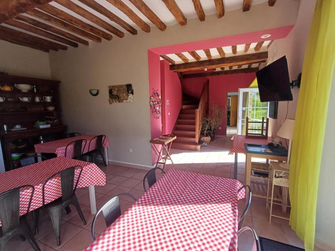 Le Clos Saint Vincent Manneville-es-Plains Bagian luar foto